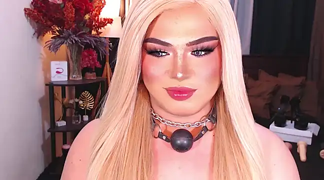 Snapshot of Bitch_Fowler69 chatting on 01.22.25 Bitch Fowler69 online show from 01.22.25