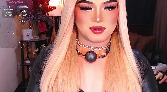 Snapshot of Bitch_Fowler69 chatting on 03.15.25 Bitch Fowler69 online show from 03.15.25