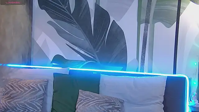 RubyValen online show from 01.22.25