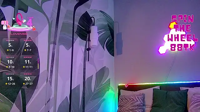 RubyValen online show from 09.30.25