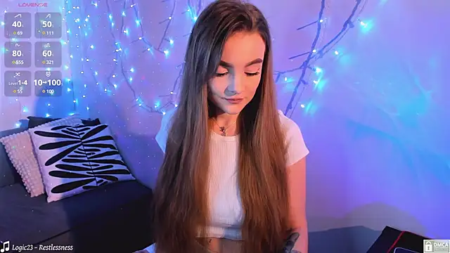 xwiuiwx online show from 02.22.25