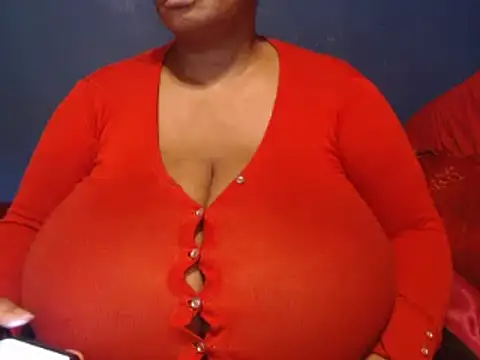 Snapshot of CUTEFIRMMELONSS chatting on 02.27.25 CUTEFIRMMELONSS online show from 02.27.25