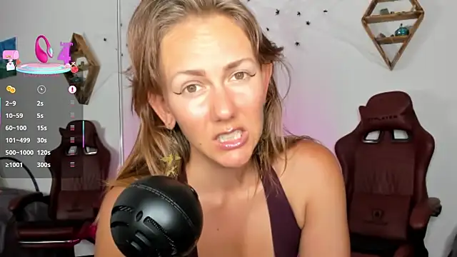 jasminedaze888 online show from 10.17.25