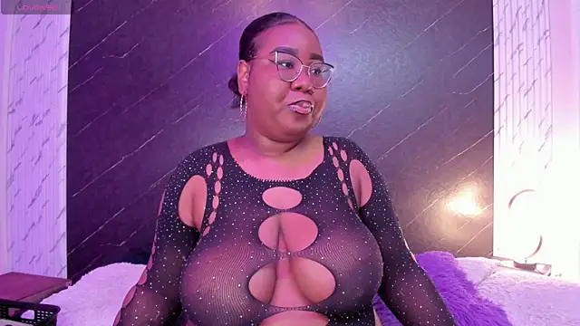 Darnellqueen online show from 09.11.25