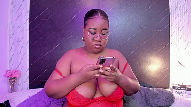 Darnellqueen online show from 10.09.25