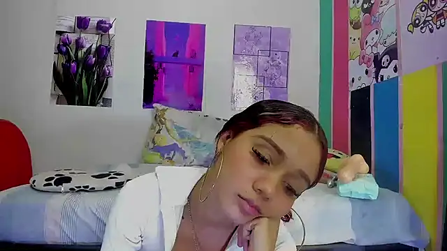 Snapshot of MarianaManzur chatting on 01.31.25 MarianaManzur online show from 01.31.25