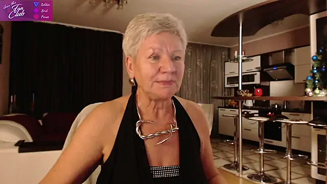 Snapshot of roxana_brooks chatting on 12.27.24 roxana brooks online show from 12.27.24