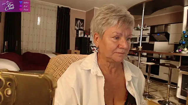 Snapshot of roxana_brooks chatting on 01.11.25 roxana brooks online show from 01.11.25