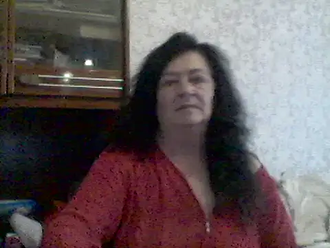 Snapshot of GypsiQueen2 chatting on 03.02.25 GypsiQueen2 online show from 03.02.25