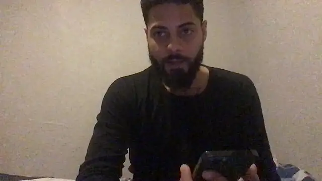 Snapshot of mondo29 chatting on 01.20.25 mondo29 online show from 01.20.25