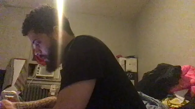 Snapshot of mondo29 chatting on 02.12.25 mondo29 online show from 02.12.25