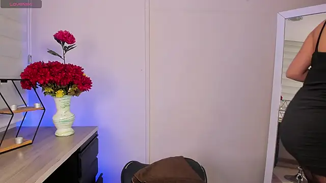 Snapshot of MERIDA_TAYLOR chatting on 03.03.25 MERIDA TAYLOR online show from 03.03.25
