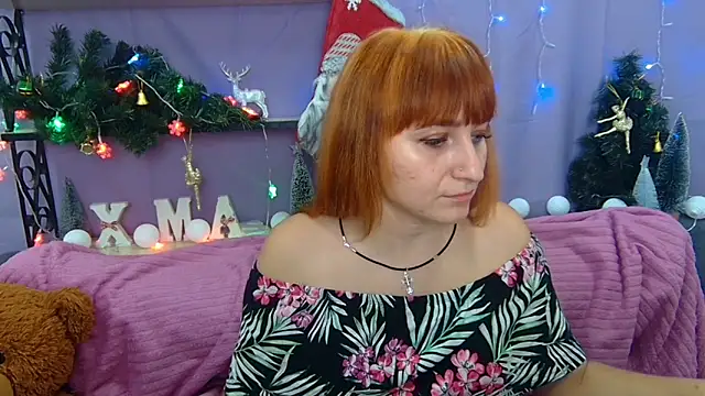 Snapshot of NinaFlawlees chatting on 12.12.24 NinaFlawlees online show from 12.12.24