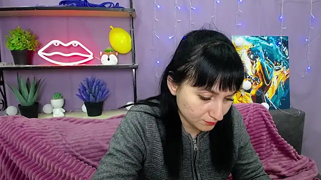 Snapshot of NinaFlawlees chatting on 01.22.25 NinaFlawlees online show from 01.22.25