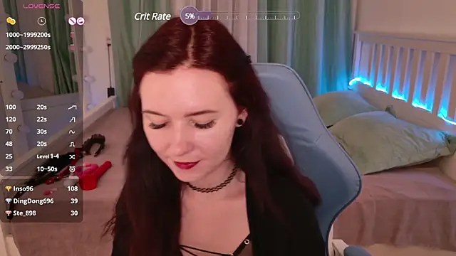 LissMoon online show from 02.25.25