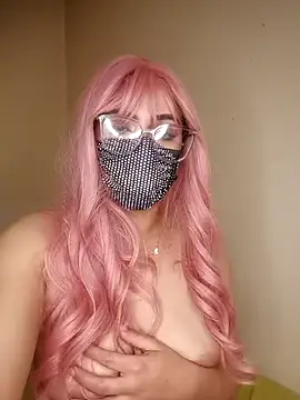 Snapshot of Bayan-Queen chatting on 03.18.25 Bayan-Queen online show from 03.18.25