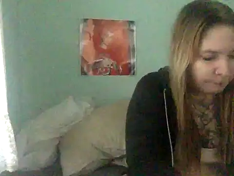 Snapshot of alexabunni chatting on 10.12.25 alexabunni online show from 10.12.25