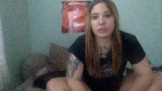 Snapshot of alexabunni chatting on 10.25.25 alexabunni online show from 10.25.25