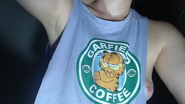 Snapshot of candylove05 chatting on 02.23.25 candylove05 online show from 02.23.25