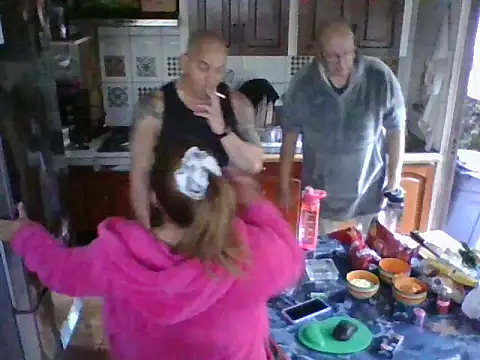 Snapshot of TheSailor53 chatting on 11.11.25 TheSailor53 online show from 11.11.25