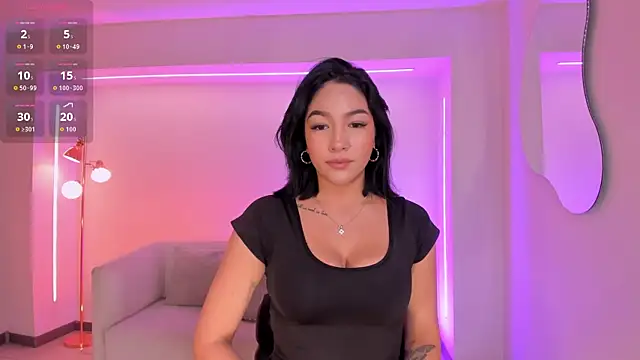 Snapshot of RossieRhoades chatting on 09.19.25 RossieRhoades online show from 09.19.25