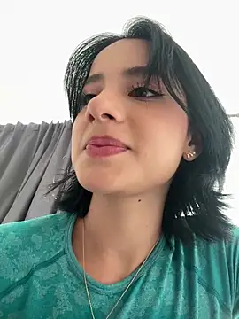 Ale Lewis online show from 12.26.24