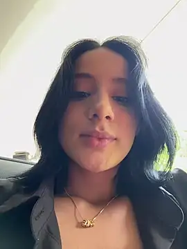 Ale Lewis online show from 03.03.25