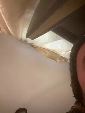 Snapshot of Cristian-Brayan chatting on 01.14.25 Cristian-Brayan online show from 01.14.25