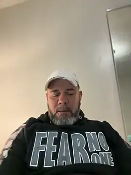 Snapshot of Cristian-Brayan chatting on 09.13.25 Cristian-Brayan online show from 09.13.25