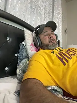 Cristian-Brayan online show from 10.30.25