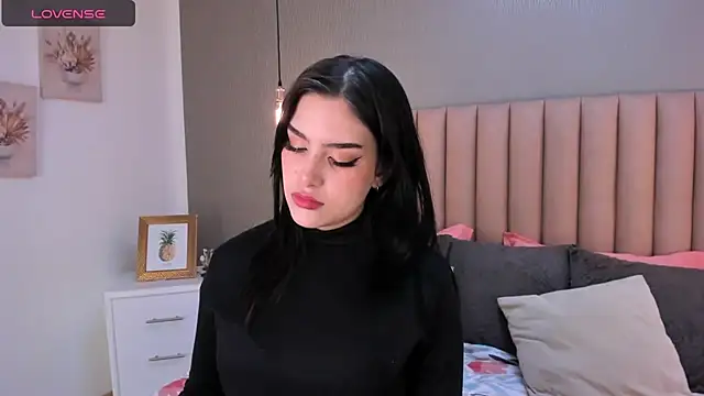 Alexa Thaylor  online show from 01.23.25