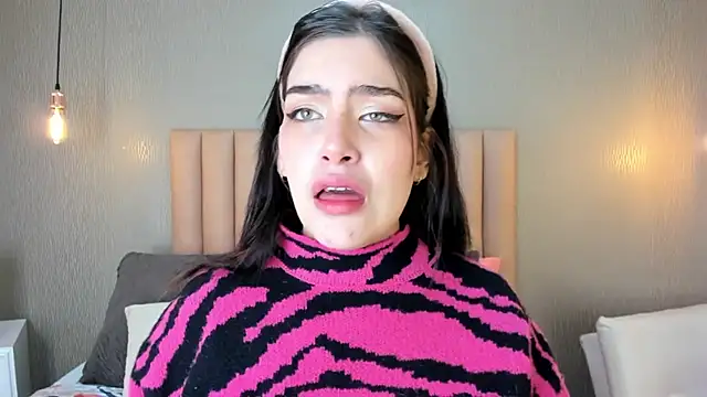 Alexa Thaylor  online show from 01.29.25