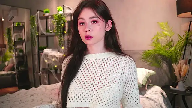 AuroraMari online show from 11.08.25