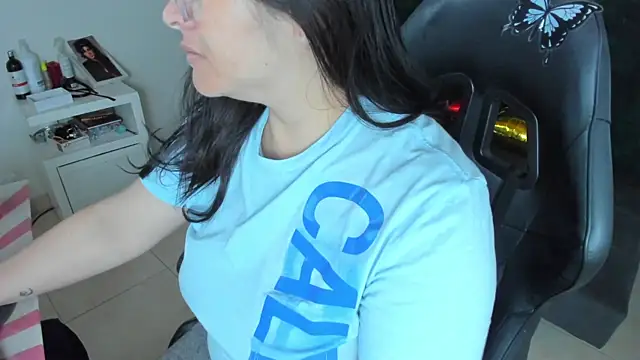 BellaFlaming online show from 01.16.25