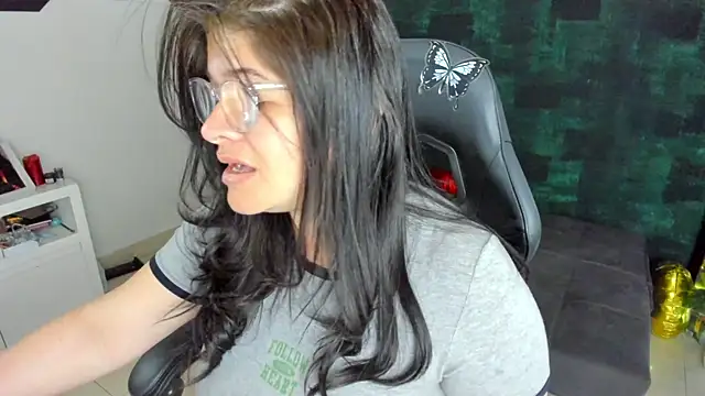 BellaFlaming online show from 01.27.25