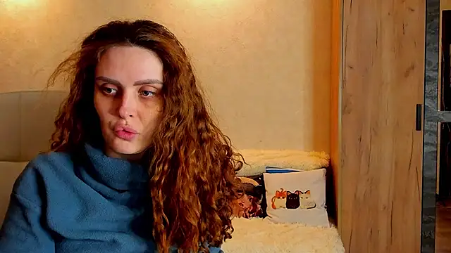 Snapshot of mia_grantes chatting on 02.19.25 mia grantes online show from 02.19.25