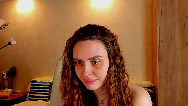 Snapshot of mia_grantes chatting on 02.26.25 mia grantes online show from 02.26.25