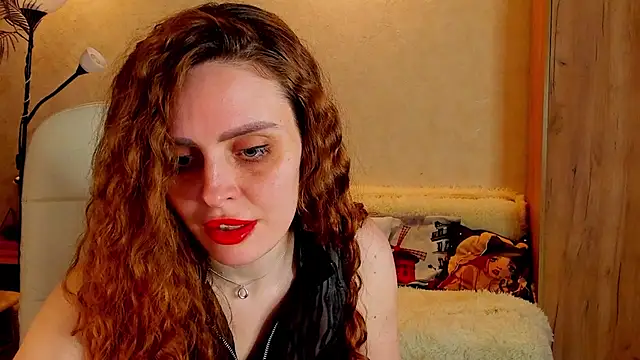 Snapshot of mia_grantes chatting on 03.01.25 mia grantes online show from 03.01.25
