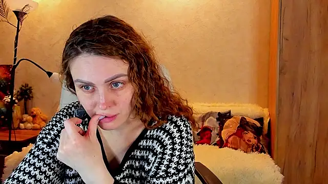 Snapshot of mia_grantes chatting on 03.06.25 mia grantes online show from 03.06.25