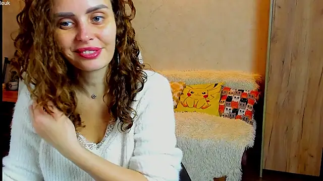 Snapshot of mia_grantes chatting on 10.17.25 mia grantes online show from 10.17.25