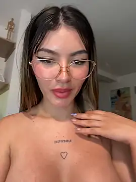 Your Honeey online show from 10.20.25