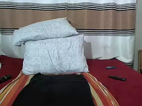 Snapshot of BustyyGoddess chatting on 01.16.25 BustyyGoddess online show from 01.16.25