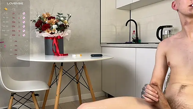 Snapshot of Jaquesxxx chatting on 03.10.25 Jaquesxxx online show from 03.10.25