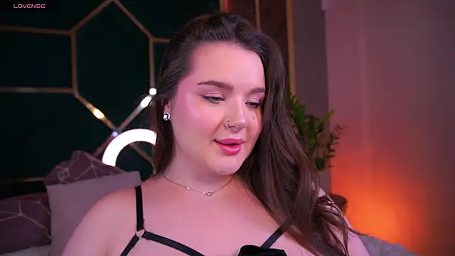 CuteAmberr online show from 01.22.25