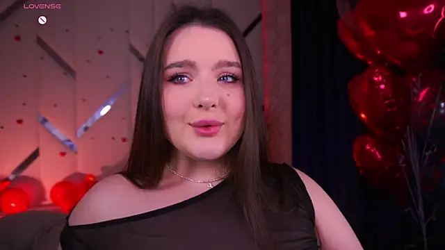 CuteAmberr online show from 02.14.25