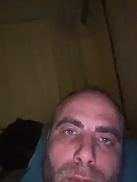 Snapshot of mustican422 chatting on 01.28.25 mustican422 online show from 01.28.25