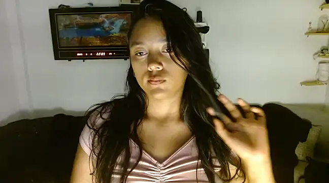 Snapshot of Chiara_petterson chatting on 03.03.25 Chiara petterson online show from 03.03.25