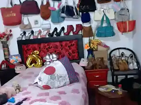 Snapshot of Xiaraa26 chatting on 02.22.25 Xiaraa26 online show from 02.22.25