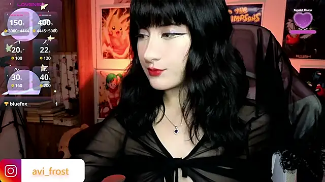 Snapshot of avi_frost chatting on 02.10.25 avi frost online show from 02.10.25