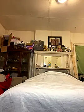 Snapshot of 4SideJoe chatting on 11.10.25 4SideJoe online show from 11.10.25